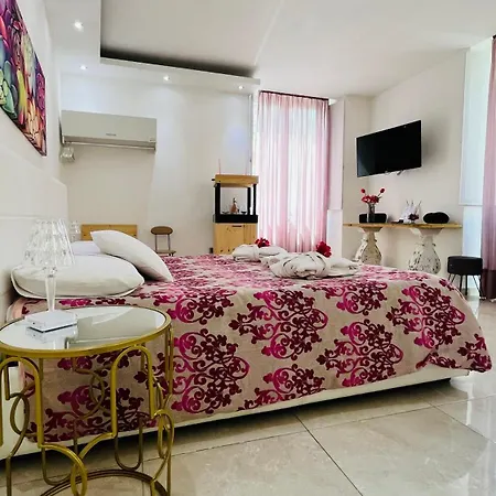 La Meridiana - Centro Storico Di Bed & Breakfast *