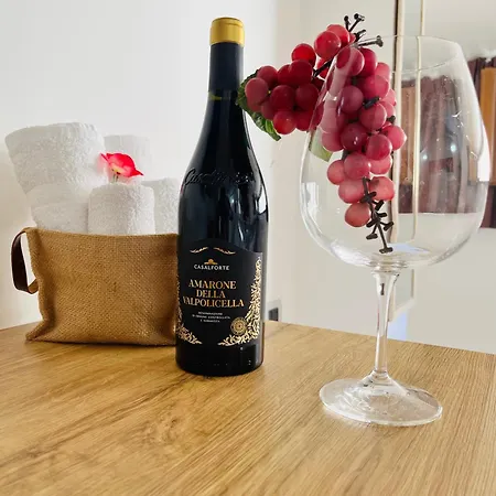 فندق مبيت وإفطار La Meridiana - Centro Storico Di