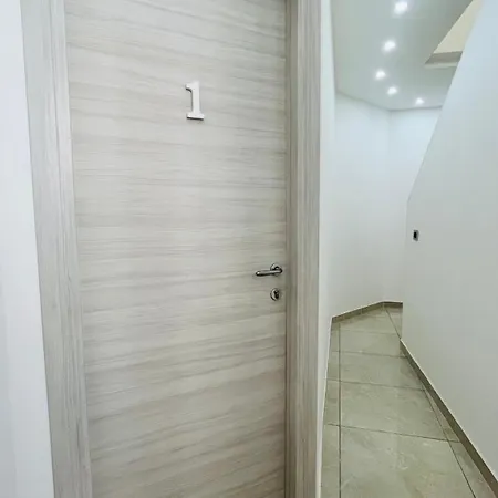 La Meridiana - Centro Storico Di Bed & Breakfast