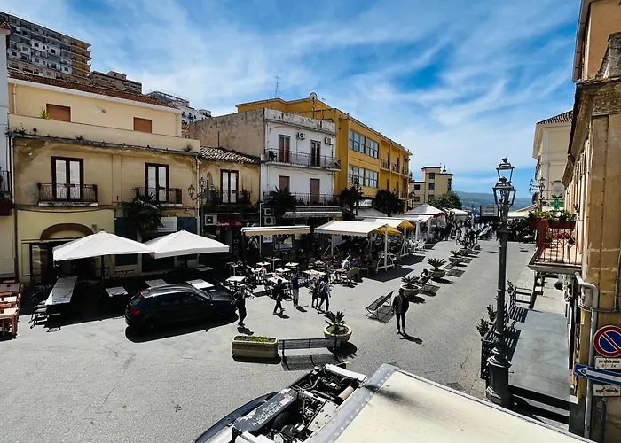 La Meridiana - Centro Storico Di 3* 皮佐