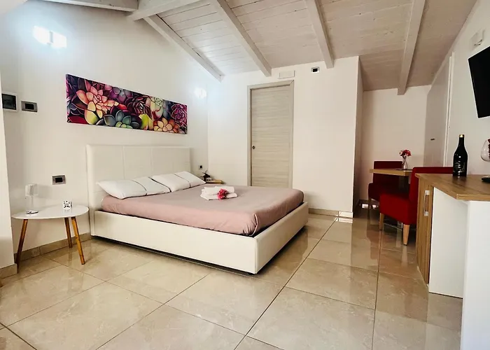 فندق مبيت وإفطار La Meridiana - Centro Storico Di 3*